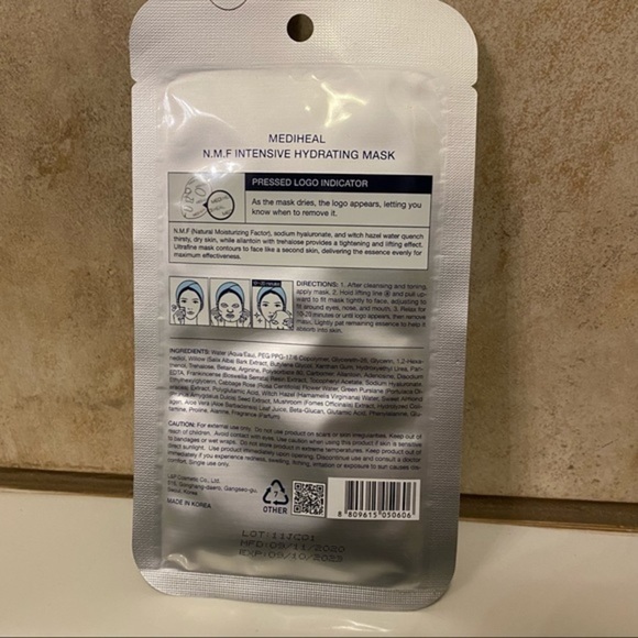 Mediheal N.M.F Intensive Hydrating Single Use 1 Mask - Picture 2 of 2